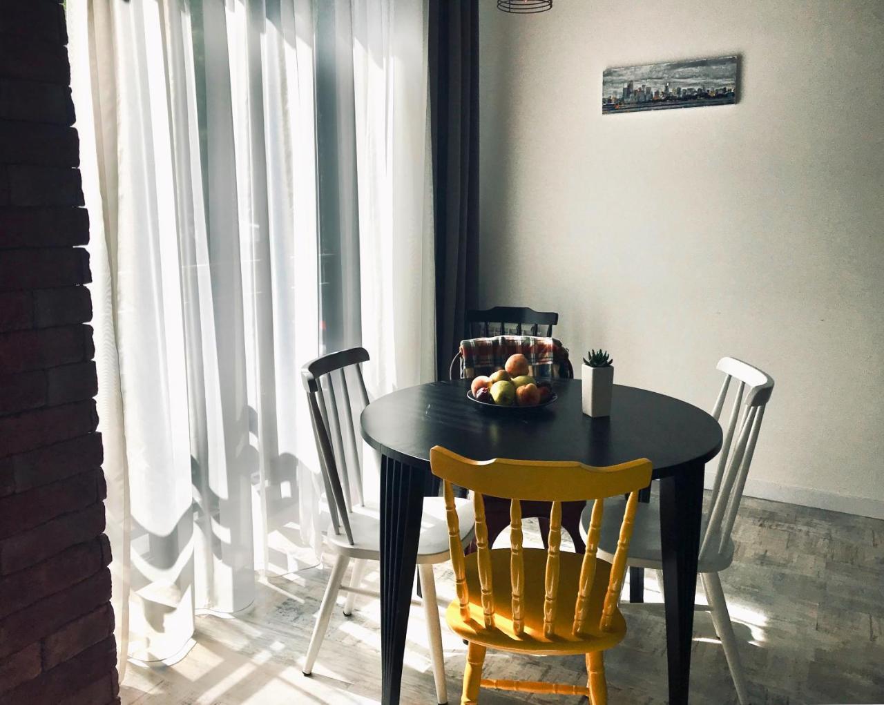 City Center Apartments By Happy Place Tbilisi ภายนอก รูปภาพ